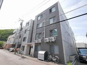 北海道札幌市中央区南七条西２５ 4階建 築6年10ヶ月