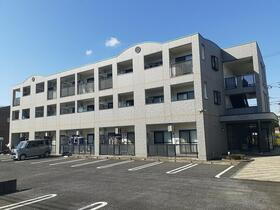 茨城県常総市内守谷町きぬの里１ 賃貸マンション