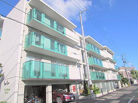 北海道札幌市中央区南十六条西１６ 4階建