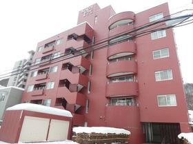 北海道札幌市中央区南六条西２６ 6階建 築41年7ヶ月