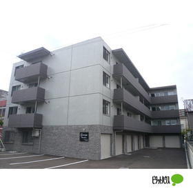 北海道札幌市中央区南十八条西８ 4階建 築8年4ヶ月