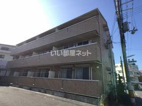 兵庫県神戸市北区鈴蘭台北町３ 3階建