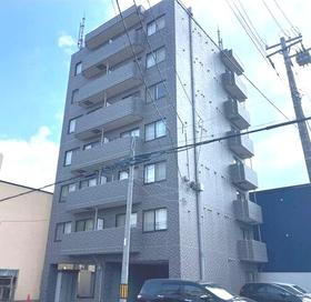 北海道札幌市西区二十四軒二条４ 7階建 築23年4ヶ月