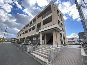 京都府木津川市州見台１ 3階建 築21年6ヶ月