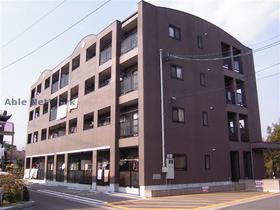 愛知県西尾市伊藤１ 4階建