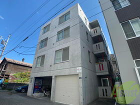 北海道札幌市中央区大通東５ 4階建 築15年5ヶ月