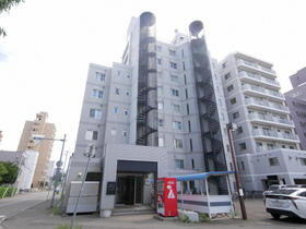 北海道札幌市中央区北七条西１２ 9階建 築34年6ヶ月