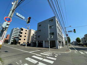 北海道札幌市北区北二十二条西３ 4階建 築39年8ヶ月