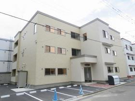 北海道札幌市西区二十四軒一条４ 3階建 築7年1ヶ月