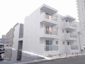 北海道札幌市豊平区月寒東一条１４ 3階建 築4年9ヶ月
