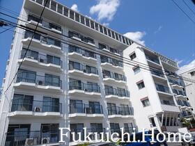 東京都杉並区和泉４ 8階建 築48年8ヶ月