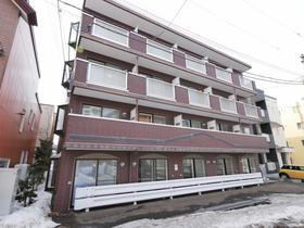 北海道札幌市中央区南三条西２０ 4階建 築33年11ヶ月