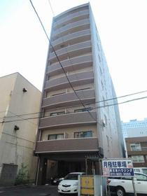 北海道札幌市中央区北三条東２ 10階建 築17年10ヶ月