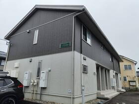 新潟県新潟市秋葉区車場１ 2階建 築9年