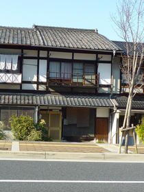 滋賀県大津市長等１ 2階建 築94年5ヶ月