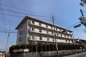 広島県東広島市西条中央１ 4階建 築33年6ヶ月
