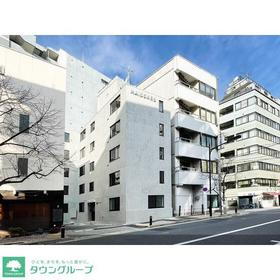 東京都中央区新川１ 地上5階地下1階建 築1年未満