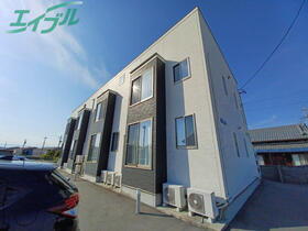 三重県四日市市大字六呂見 賃貸アパート