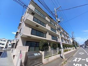 神奈川県横浜市港北区綱島西５ 4階建 築32年4ヶ月