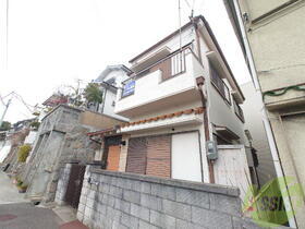 兵庫県神戸市長田区片山町５ 2階建 築41年3ヶ月