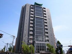 大阪府大阪市淀川区西中島１ 14階建 築18年5ヶ月
