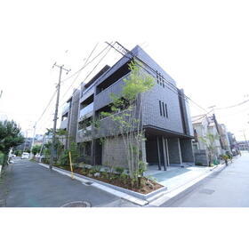 神奈川県川崎市中原区小杉陣屋町１ 賃貸マンション