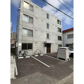 Ｒｉｖａ　ｐｉａｔｔａ（リーヴァピアッタ）