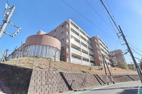 神奈川県横浜市青葉区青葉台２ 6階建 築15年10ヶ月
