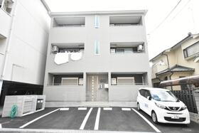 大阪府堺市西区北条町２ 3階建 築5年4ヶ月