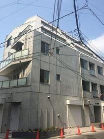 東京都荒川区町屋２ 5階建 築8年11ヶ月