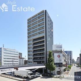 愛知県名古屋市千種区内山２ 15階建 築8年1ヶ月