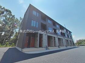 アーバンヒルズＶ 3階建