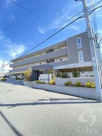 大阪府堺市北区百舌鳥梅町３ 3階建 築9年2ヶ月