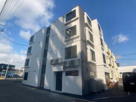 北海道札幌市北区新琴似七条１ 4階建 