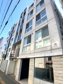 北海道札幌市中央区北一条西２０ 5階建 築11年10ヶ月