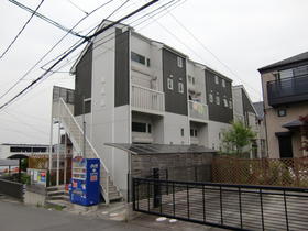 東京都八王子市兵衛２ 2階建 築17年8ヶ月