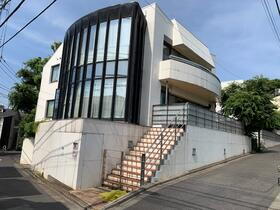 東京都世田谷区松原６ 賃貸マンション