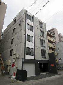 北海道札幌市東区北二十二条東１６ 5階建 築7年9ヶ月