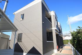 愛媛県松山市山西町 2階建 築10年11ヶ月