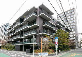 ザ・パークハウス市谷甲良町