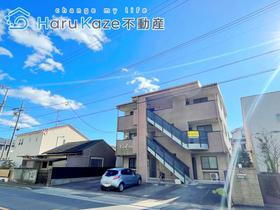 愛知県名古屋市瑞穂区玉水町１ 3階建