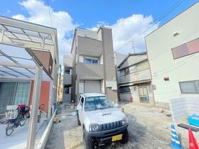 大阪府藤井寺市小山１ 3階建 築1年3ヶ月