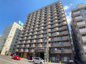 北海道札幌市中央区南五条東３ 14階建 築18年6ヶ月