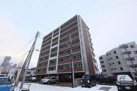 北海道札幌市東区北七条東５ 9階建 築17年4ヶ月