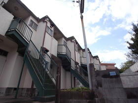 兵庫県神戸市垂水区塩屋町４ 2階建 築41年3ヶ月