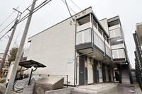 神奈川県綾瀬市寺尾本町1 3階建 築18年4ヶ月