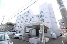 北海道札幌市東区北十二条東１０ 5階建 築33年4ヶ月