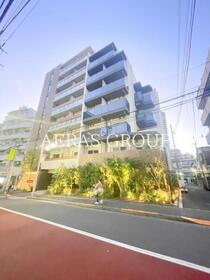 ＡＬＴＥＲＮＡ大塚 8階建