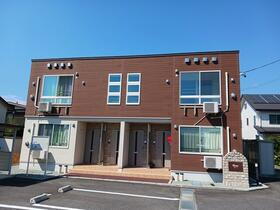 山形県東根市三日町２ 賃貸アパート