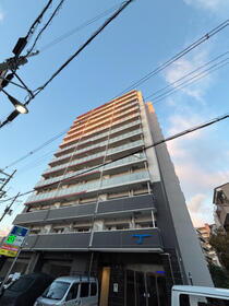 大阪府大阪市淀川区十三本町２ 13階建 築1年4ヶ月